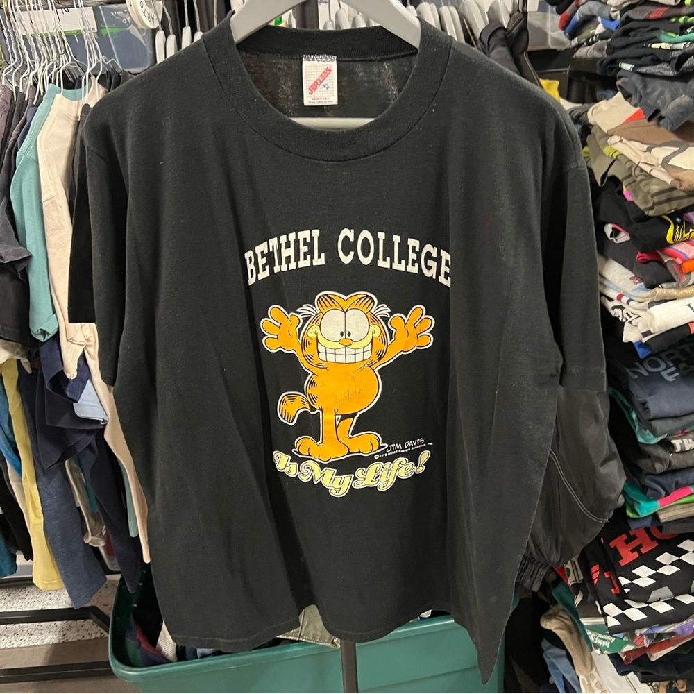 Garfield Bethel College T Shirt 70s 80s Vintage Size XL Cartoon